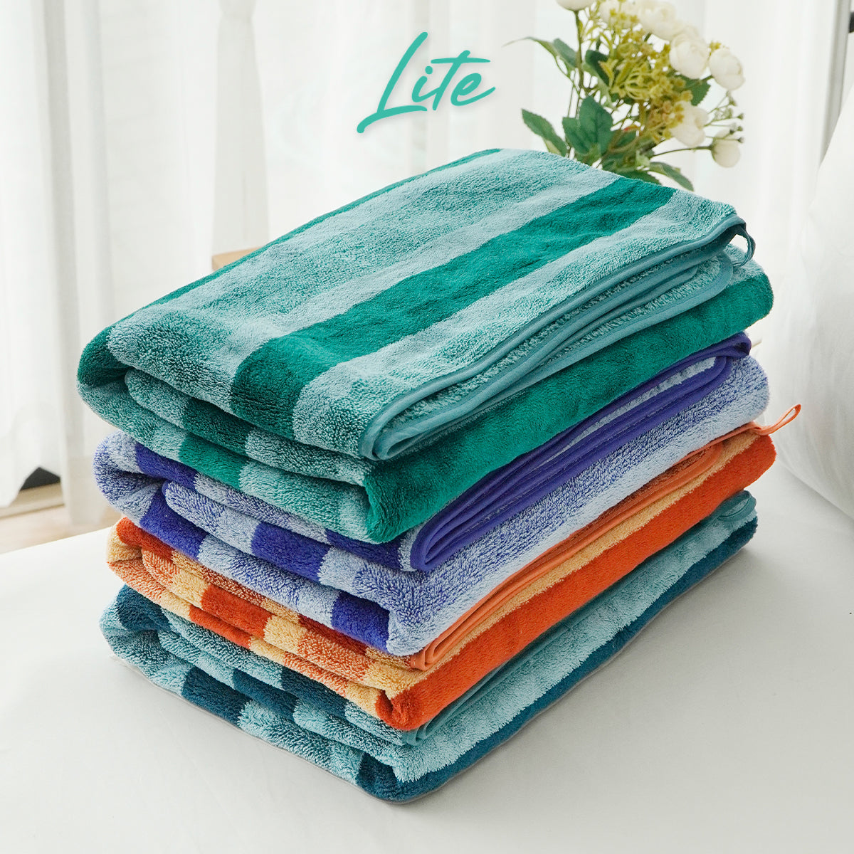 Kintakun Lite Coral Fleece Print Towel 70 x 140cm Triton