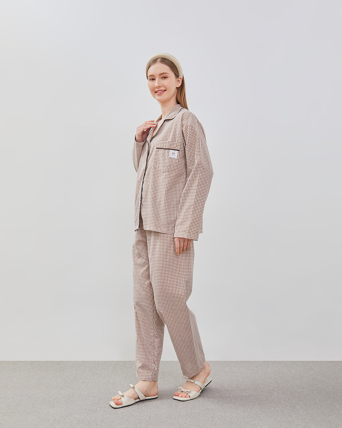 Cottonbee One Set Piyama Cotton Pria dan Wanita Varian Biscotti